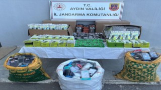 Gümrük kaçağı cep telefonu aksesuarı ele geçirildi