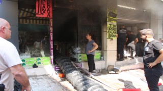 Çarşıyı duman sardı, göz gözü görmedi