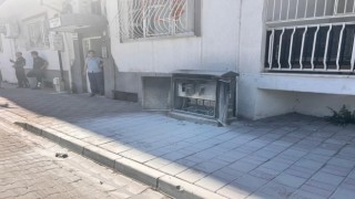 Elektrik panosunda çıkan yangın ekipleri harekete geçirdi