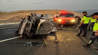 Yenipazar'da trafik kazası: 3 yaralı