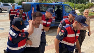 Eşinin boğazını keserek öldüren koca, yeniden serbest bırakıldı