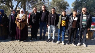 Bozdoğan’da askerler Kur’an-ı Kerim ve Türk Bayrağı ile uğurlandı