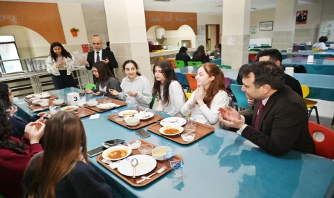 Öğrenciler iftar sofrasında bir araya geldi