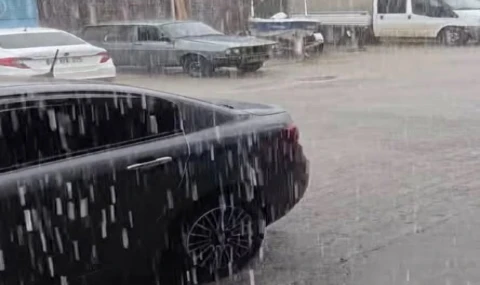 Didim’de sağanak yağış etkili oldu