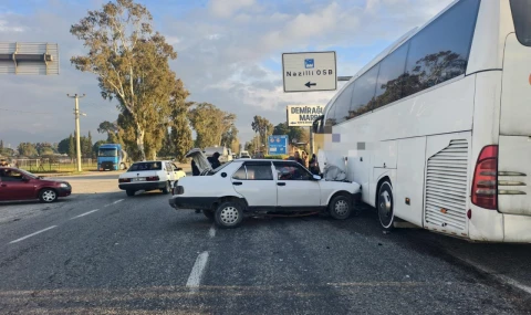 Nazilli’de Otomobil Otobüsle Çarpıştı: 1 Ölü