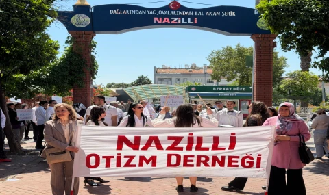 Nazilli’de Otizmli Çocuklardan Bando Eşliğinde Anlamlı Yürüyüş