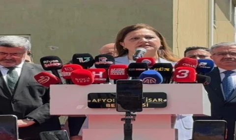 CHP'den AK Parti'ye geçen Başkan Köksal: "Afyonkarahisarımızı yeniden inşa etmek için memleketime Ak Parti’de hizmet etmeye devam edeceğim"