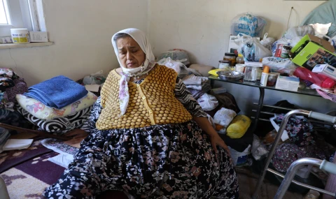 Karnındaki kitle hayatını kararttı: 15 yıldır yatağa mahkum yaşıyor