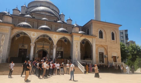 Aydın'dan 109 hafız öğrenci umre yolcusu