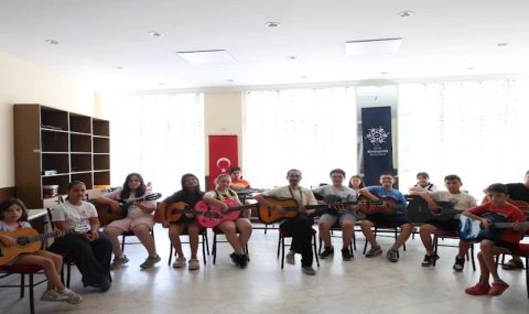 BAŞKAN ÇERÇİOĞLU’NUN ÇALIŞMALARI İLE AYDINLI ÇOCUKLAR SANATLA BULUŞUYOR
