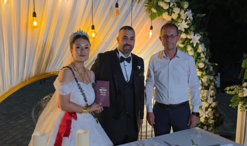 Başkan Doğanca, genç çiftin nikahını kıydı