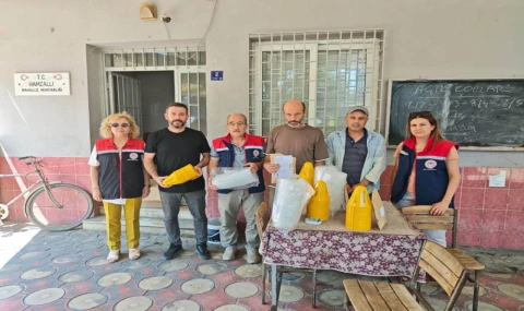 Nazilli'de 2 bin 500 Akdeniz meyve sineği tuzağı dağıtıldı