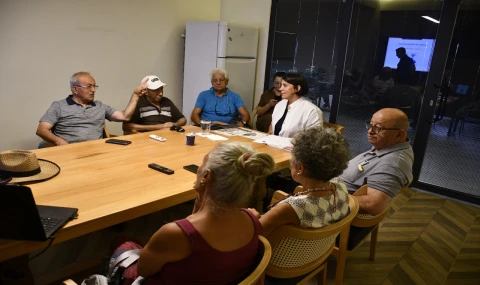 SAĞLIKLI YAŞ ALMANIN PÜF NOKTALARI İKİNCİ BAHAR MERKEZİ’NDE ANLATILDI