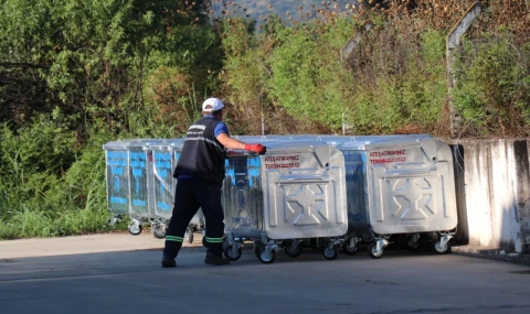 TBB’den Bozdoğan Belediyesi’ne 50 Çöp Konteyneri