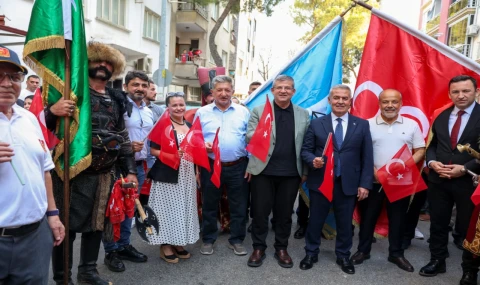 Buharkent’te Festival Coşkusu Zirveye Çıkıyor! Irmak Arıcı ve Alişan Bu Akşam Sahne Alacak