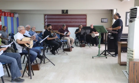 NAZİLLİ’NİN 42 YILLIK KOROSU YENİ DÖNEME BAŞLADI