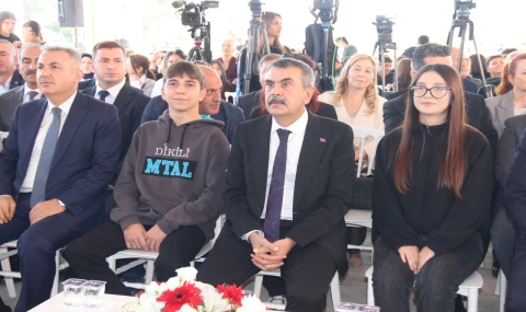 Bakan Tekin: “Şu anda toplam 750 bin dersliğimiz var”