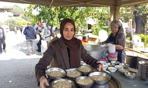 Sevgül Batur’dan Merhum Kardeşi Sevim Aktaş Anısına 10 Bin Kişilik Keşkek Hayrı