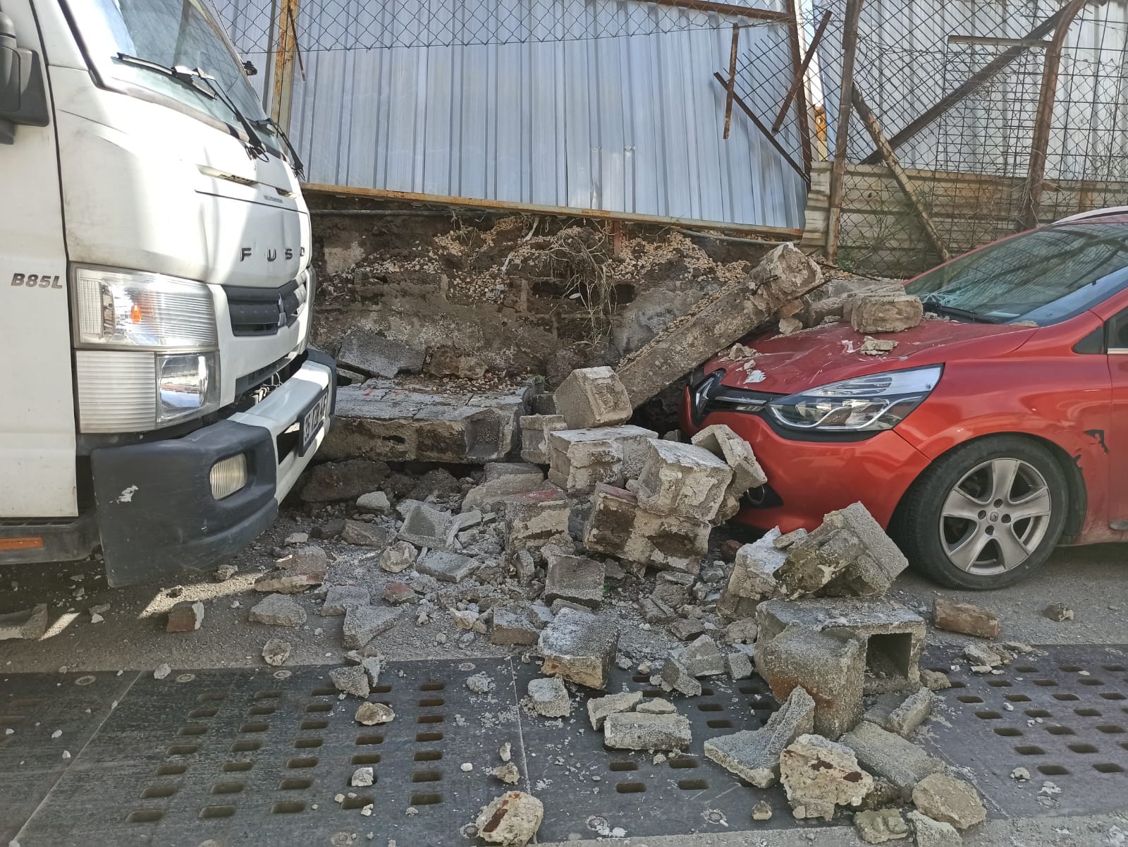 İzmir’de fırtına kabusu geri döndü