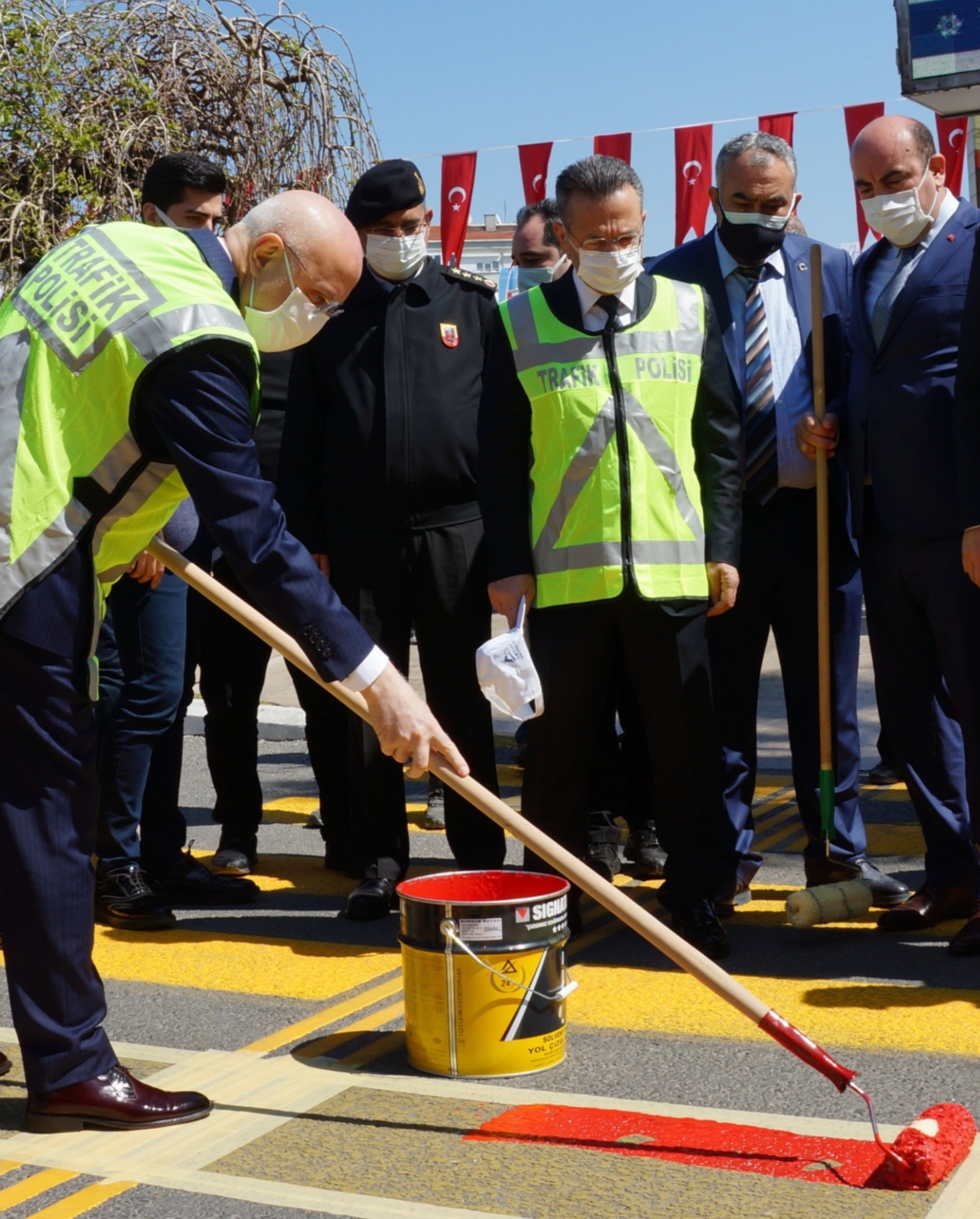 İçişleri Bakan Yardımcısı Erdil, Aydın’da kırmızı çizgiyi çekti